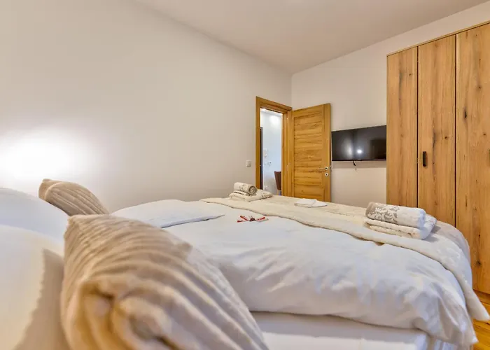 Andjela12 アパート *